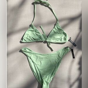 SET active bikini in matcha green